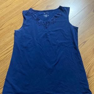 White stag women’s tank top blouse Color navy blue size medium (8- 10)